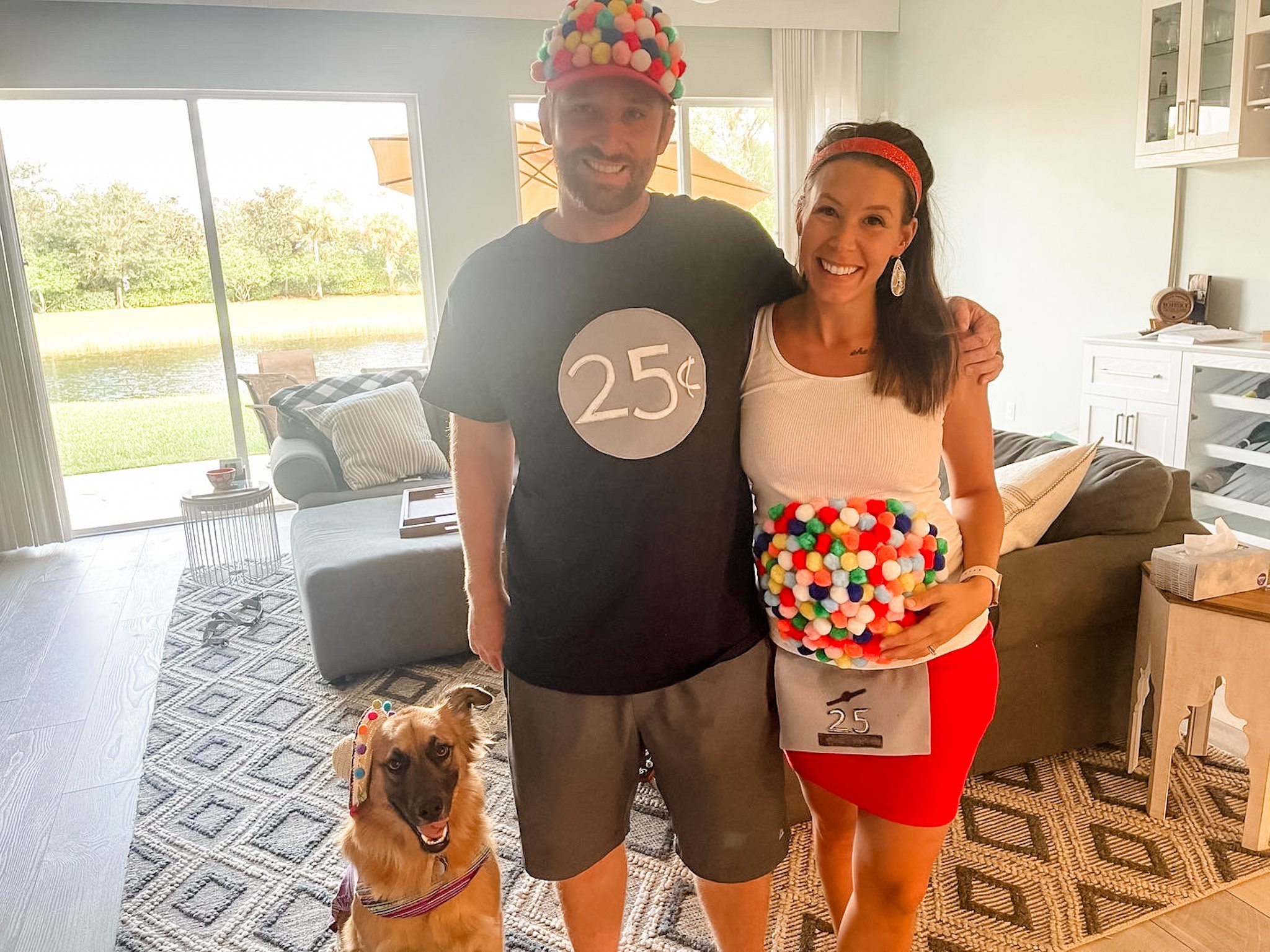 30 Cheap Halloween Family Costumes: Gumball machine couple with pregnant belly as gumballs 